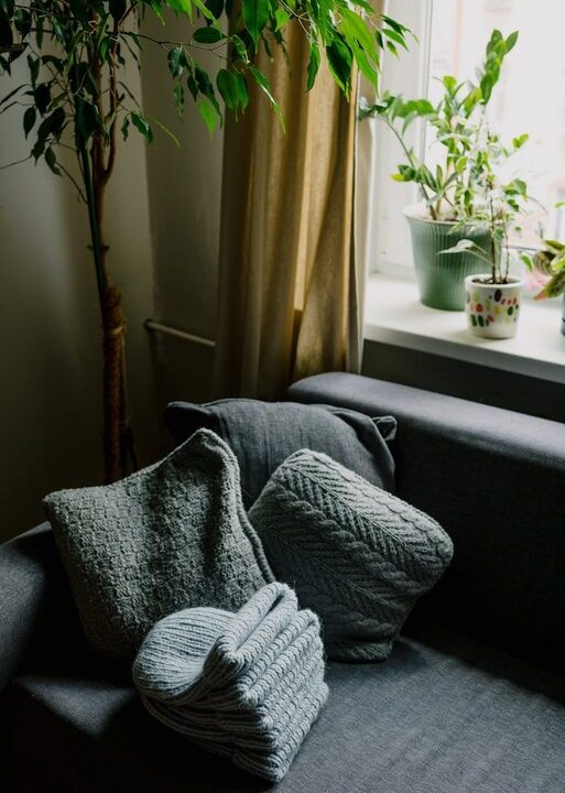 Tips for Creating a Cozy and Inviting Home Environment