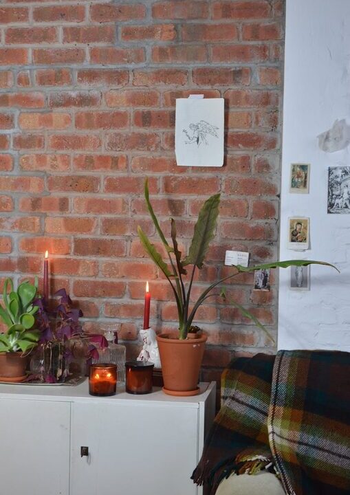 Tips for Creating a Cozy and Inviting Home Atmosphere